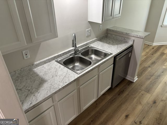 2819 New South Drive, Marietta, GA 30066