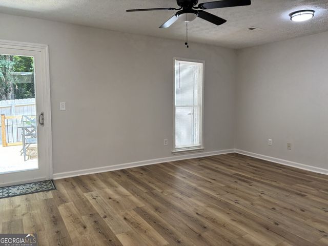 2819 New South Drive, Marietta, GA 30066