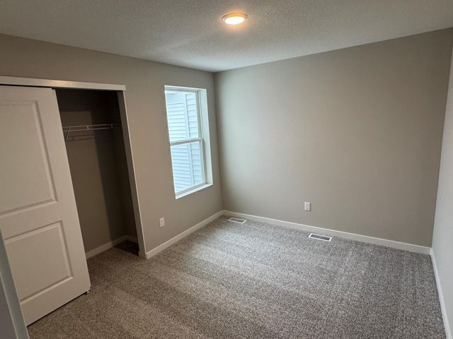 21926 Harvest Avenue, Rogers, MN 55374