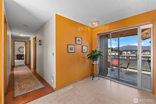 1320 Seneca Street, Wenatchee, WA 98801