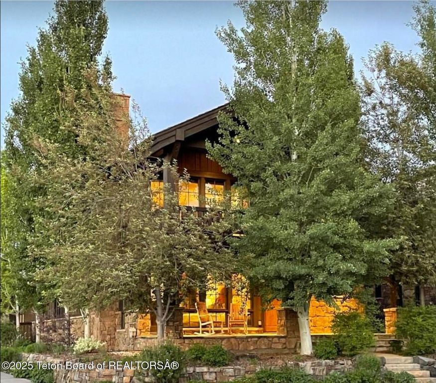 377 WOODLAND STAR Drive, Driggs, ID 83422