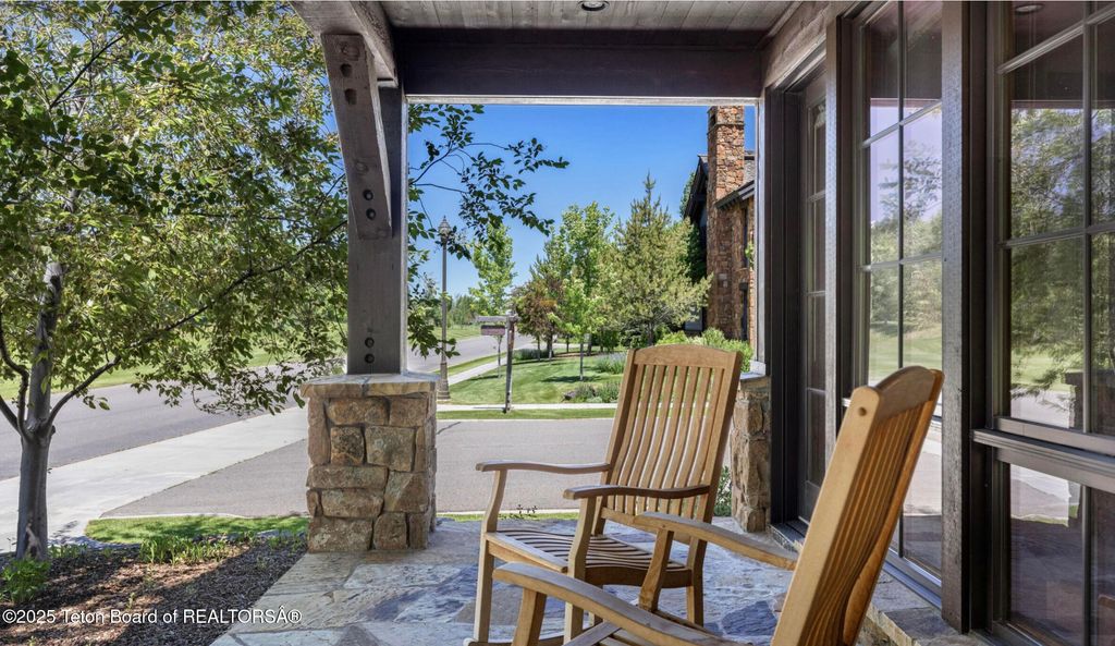 377 WOODLAND STAR Drive, Driggs, ID 83422 photo 14