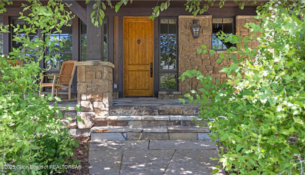 377 WOODLAND STAR Drive, Driggs, ID 83422 photo 15