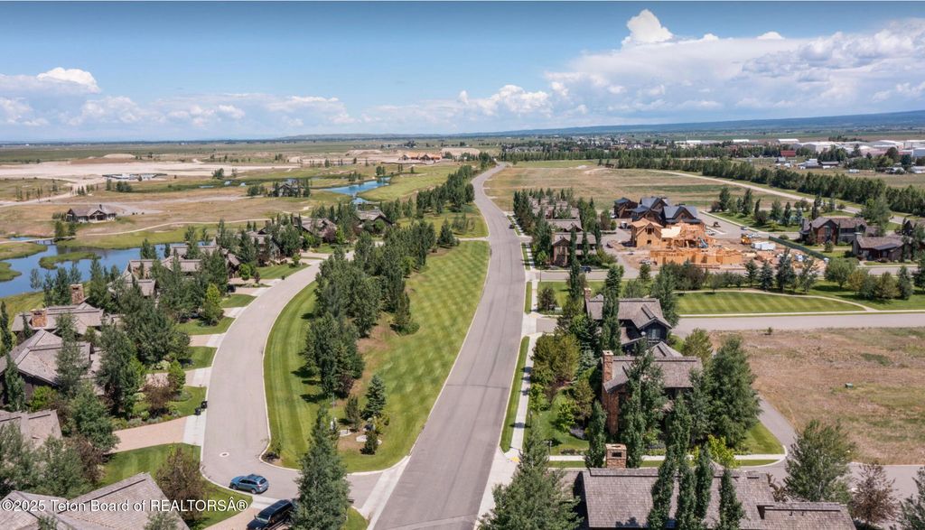 377 WOODLAND STAR Drive, Driggs, ID 83422 photo 19