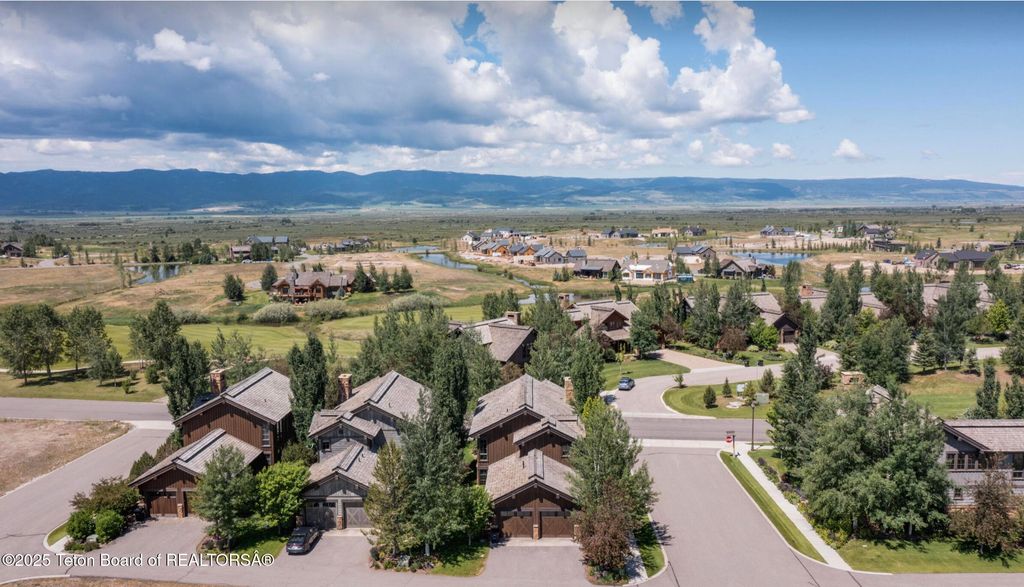 377 WOODLAND STAR Drive, Driggs, ID 83422 photo 21