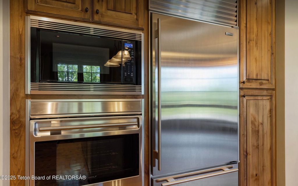 377 WOODLAND STAR Drive, Driggs, ID 83422 photo 28