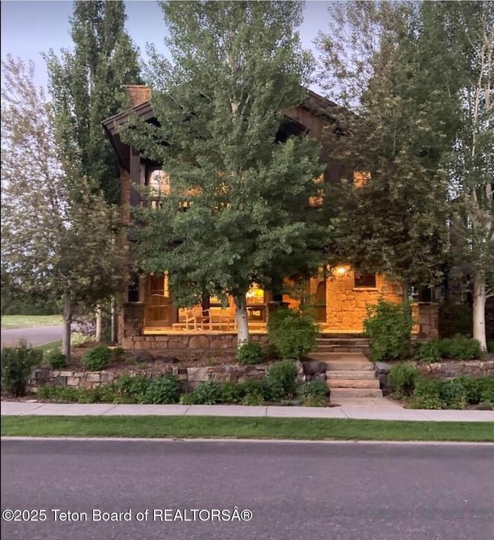 377 WOODLAND STAR Drive, Driggs, ID 83422 photo 9