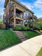 3548 Victor Street 2W, St Louis, MO 63104