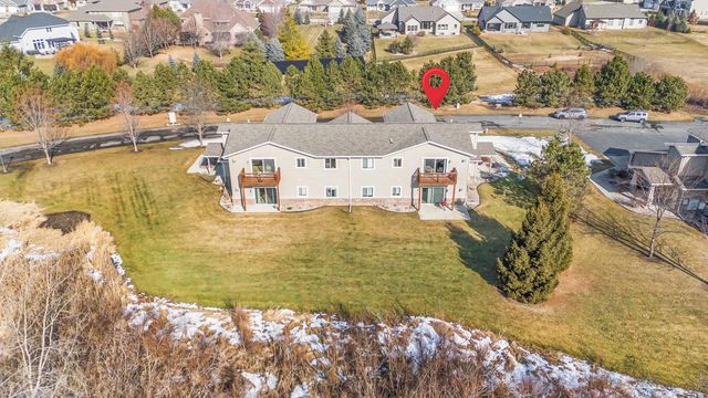1072 W WILLIS WAY, Appleton, WI 54913