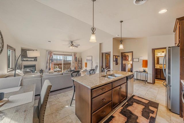 1072 W WILLIS WAY, Appleton, WI 54913