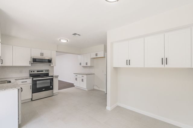 4348 Selkirk Drive W, Fort Worth, TX 76109