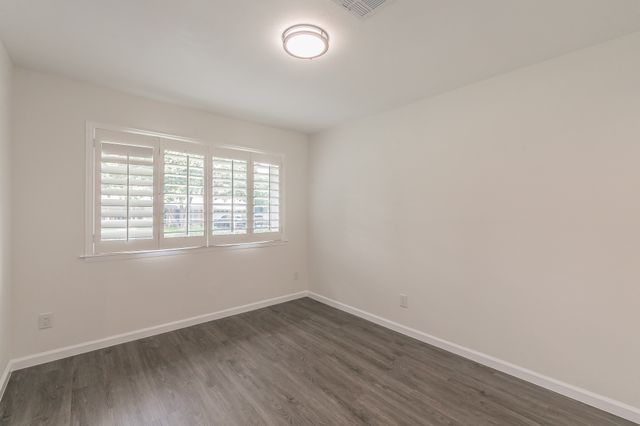 4348 Selkirk Drive W, Fort Worth, TX 76109