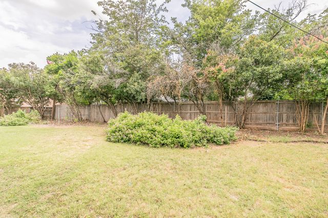 4348 Selkirk Drive W, Fort Worth, TX 76109