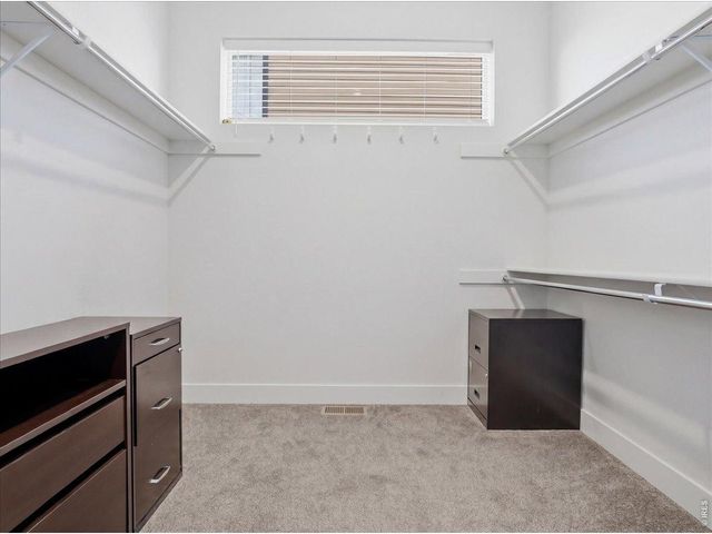2402 49th Ave Ct 40, Greeley, CO 80634