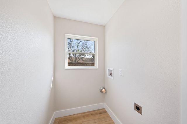 1317 Marblehead Drive, Lewisville, TX 75067