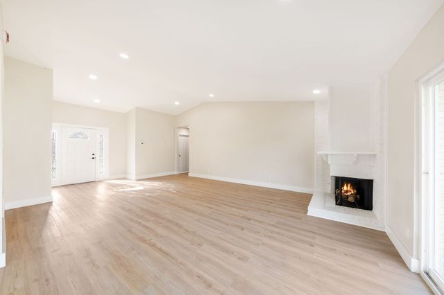 1317 Marblehead Drive, Lewisville, TX 75067