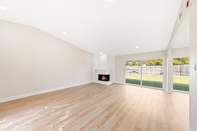 1317 Marblehead Drive, Lewisville, TX 75067