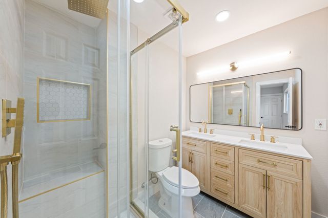 1317 Marblehead Drive, Lewisville, TX 75067