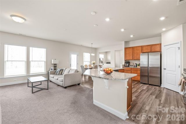 1043 Kalli Drive, Matthews, NC 28104