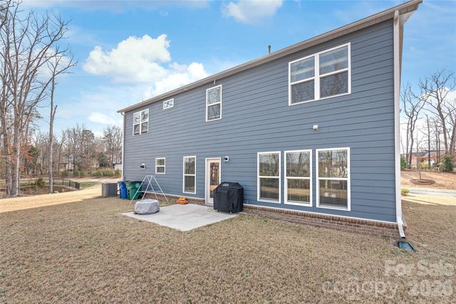 1043 Kalli Drive, Matthews, NC 28104