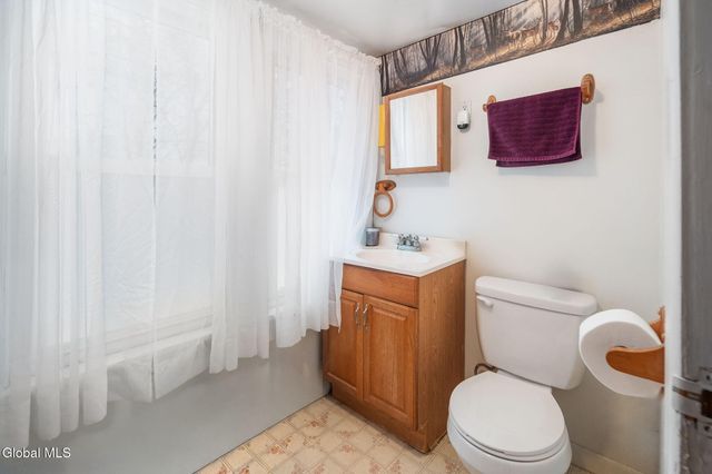 841 Harrison Avenue, Schenectady, NY 12306