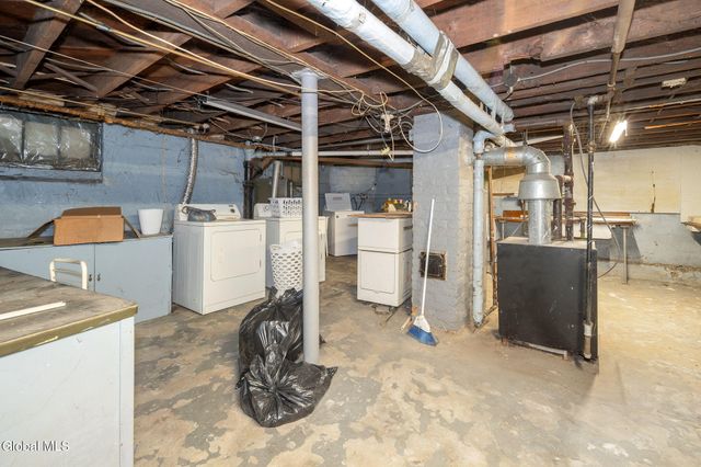 841 Harrison Avenue, Schenectady, NY 12306