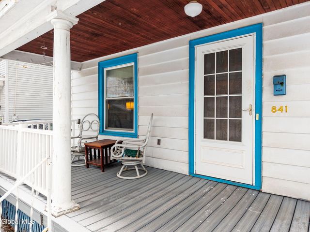 841 Harrison Avenue, Schenectady, NY 12306