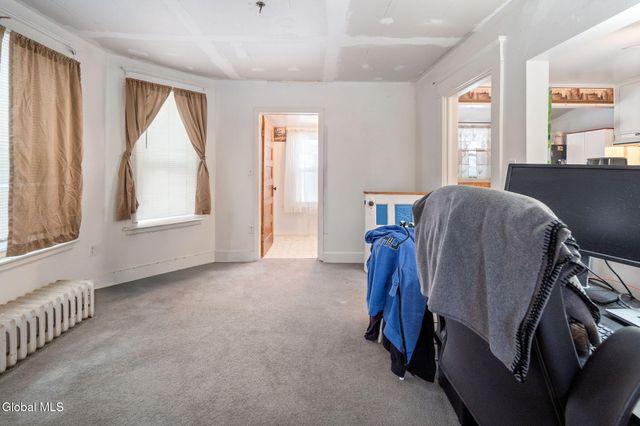 841 Harrison Avenue, Schenectady, NY 12306