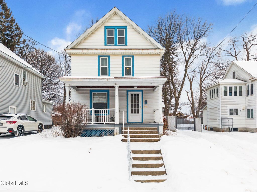 841 Harrison Avenue, Schenectady, NY 12306