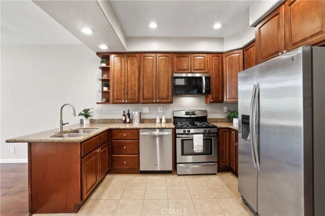 28312 Pueblo Drive, Lake Forest, CA 92679