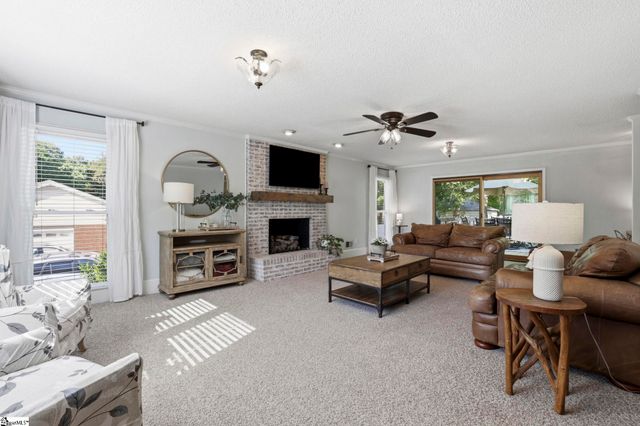 250 Cumberland Drive, Moore, SC 29369