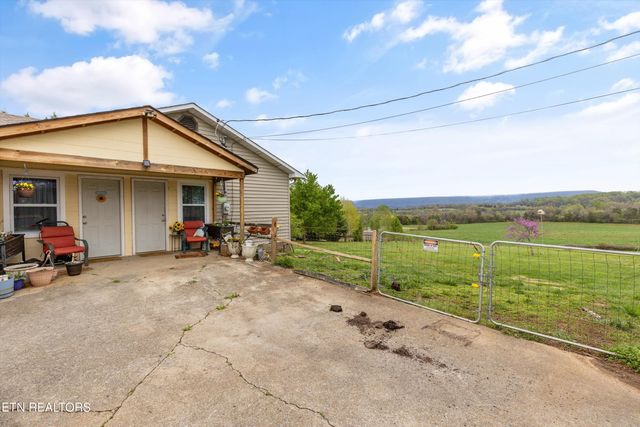 4744 Old Niles Ferry Rd, Maryville, TN 37801