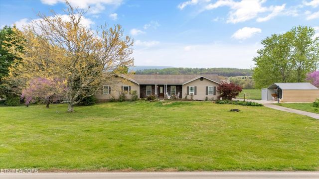 4744 Old Niles Ferry Rd, Maryville, TN 37801
