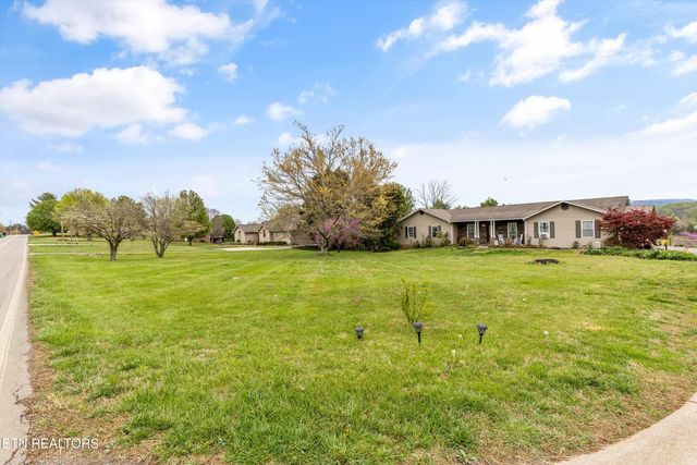 4744 Old Niles Ferry Rd, Maryville, TN 37801