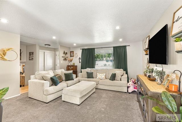 2490 Morningstar Lane, Idaho Falls, ID 83402