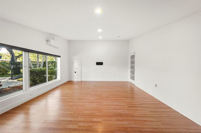 6601 SW 124th St, Pinecrest, FL 33156