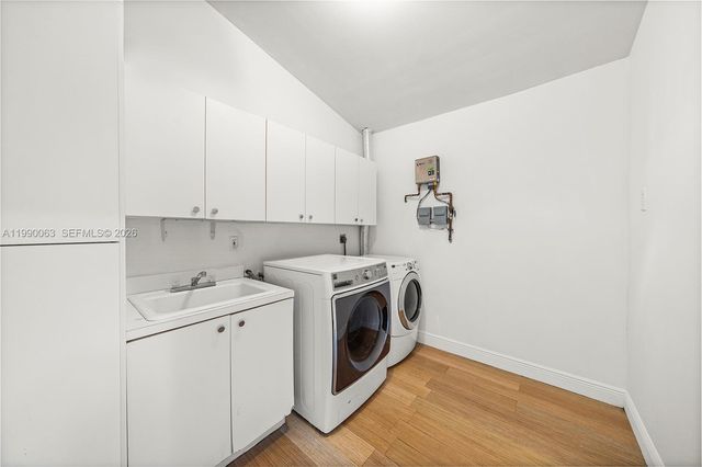 6601 SW 124th St, Pinecrest, FL 33156