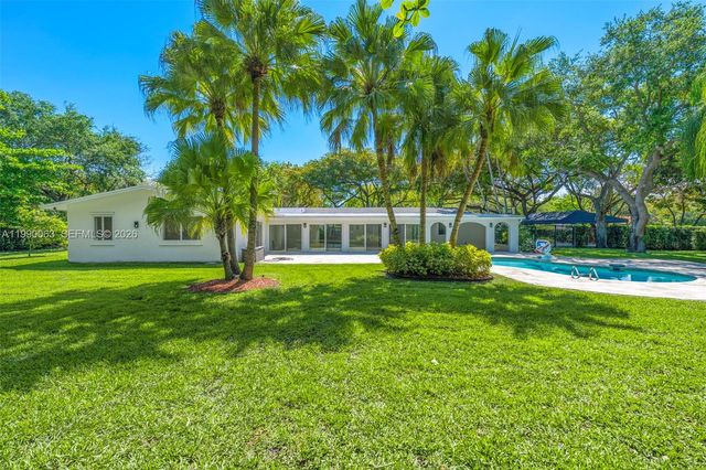 6601 SW 124th St, Pinecrest, FL 33156