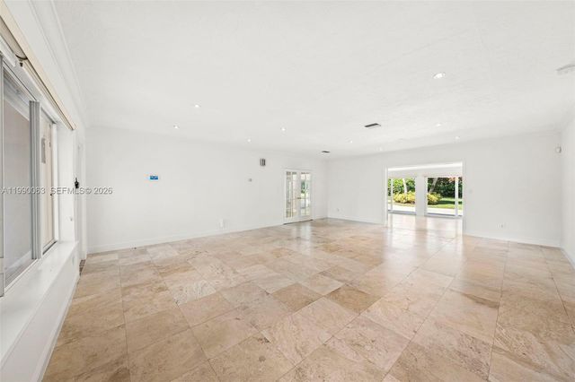 6601 SW 124th St, Pinecrest, FL 33156