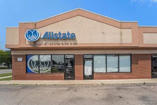 29440 Joy Rd, Livonia, MI 48150