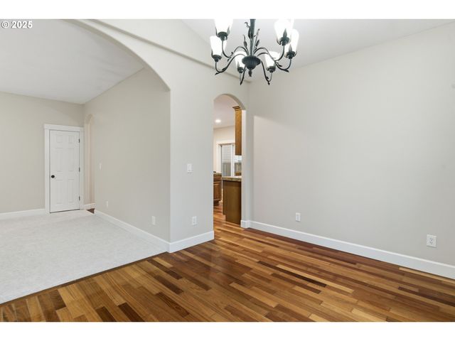 19643 Se JAY St, Milwaukie, OR 97267