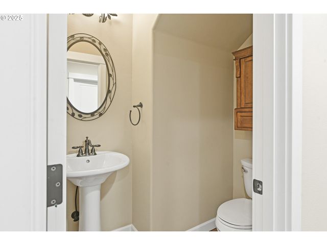 19643 Se JAY St, Milwaukie, OR 97267