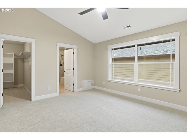 19643 Se JAY St, Milwaukie, OR 97267