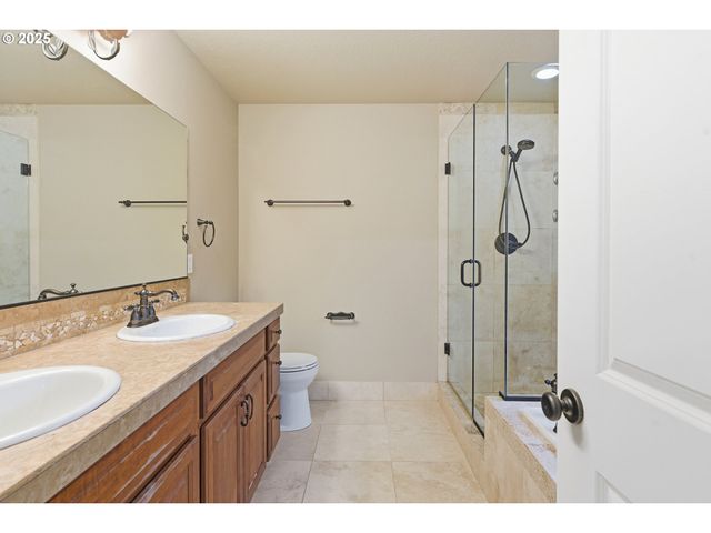 19643 Se JAY St, Milwaukie, OR 97267