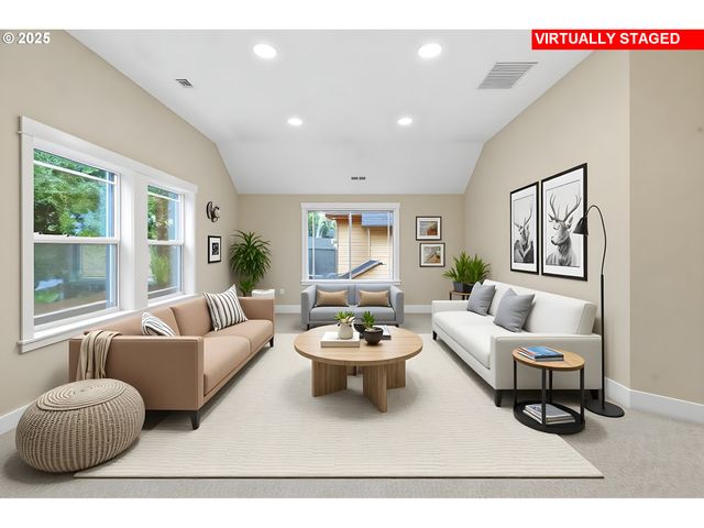 19643 Se JAY St, Milwaukie, OR 97267