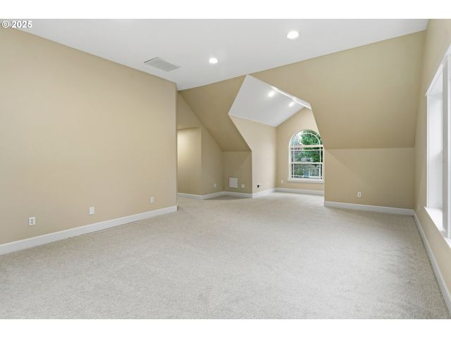 19643 Se JAY St, Milwaukie, OR 97267