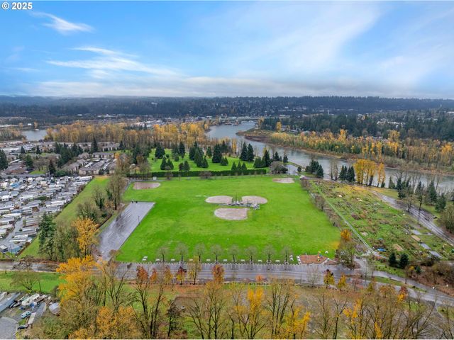 19643 Se JAY St, Milwaukie, OR 97267