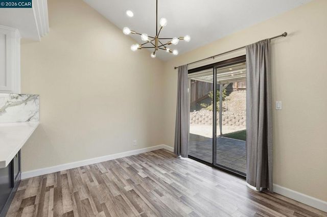 2300 Lake Park Ct, Martinez, CA 94553