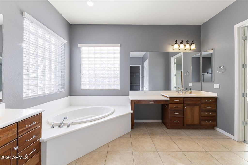 Image 26 of property listing at 26629 W TONOPAH Drive, Buckeye, AZ 85396