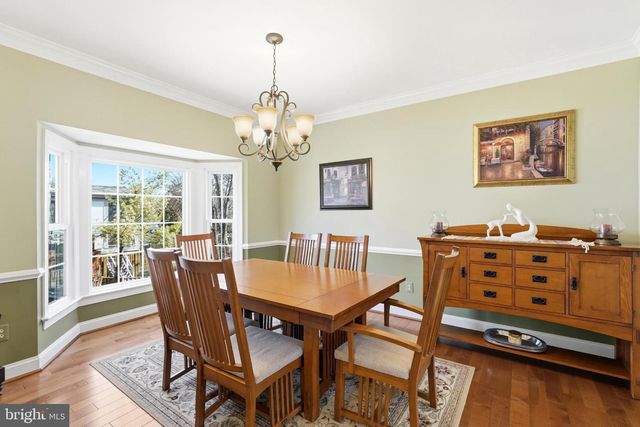 1800 SUNNY CREEK CV, Vienna, VA 22182